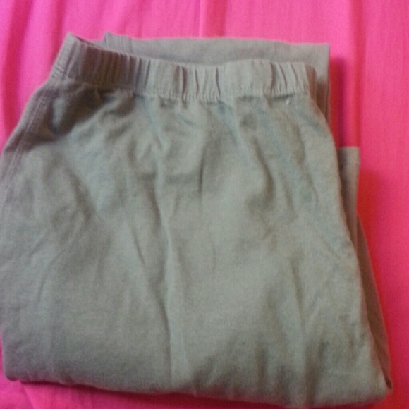 Grey leggings black leggings