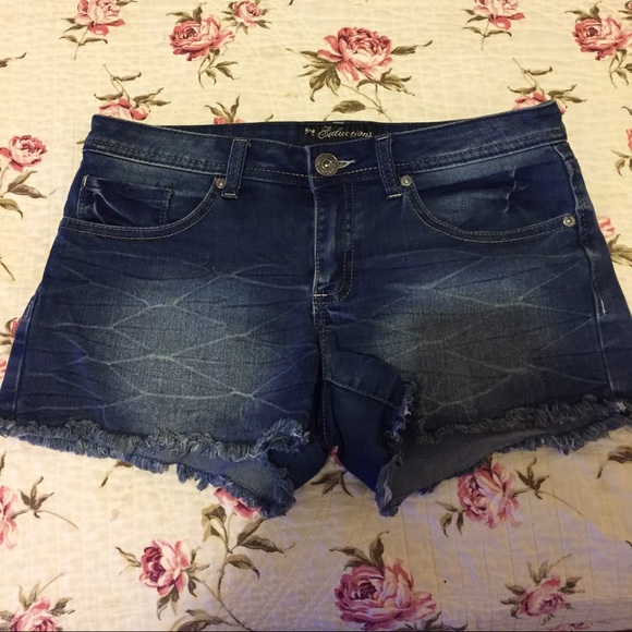 🌸 Blue Jean Shorts 🌸