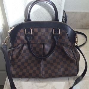 Knock off Louis Vuitton purse