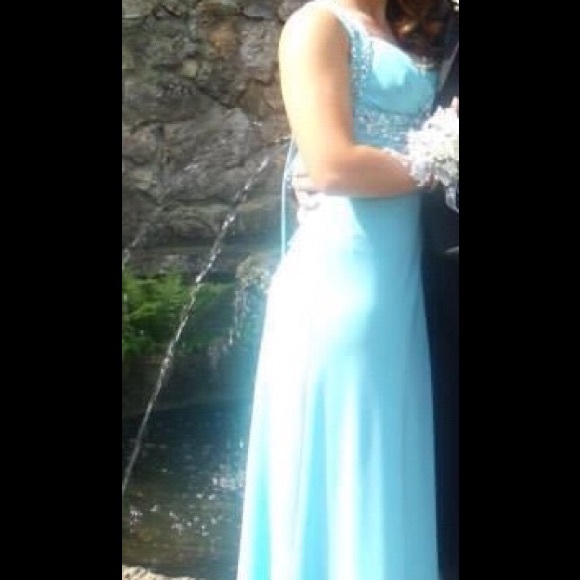 Tiffany blue prom dress!