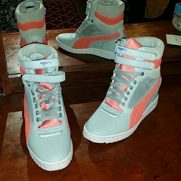 PUMA SKY HIGH WEDGE SNEAKERS NWT
