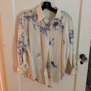 Dana Buchman 100% Linen White and Blue Shirt