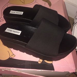 steve madden slidders