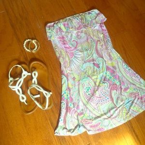 Victoria's Secret pool coverup