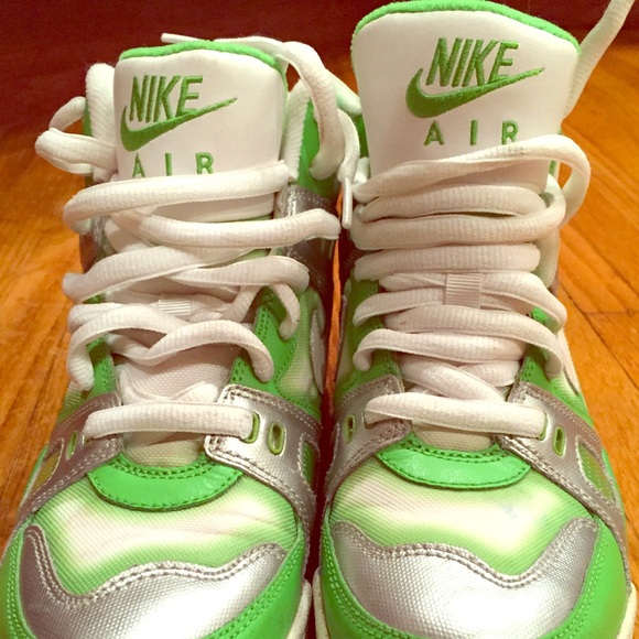 Nike air