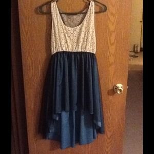 Hi-lo dress