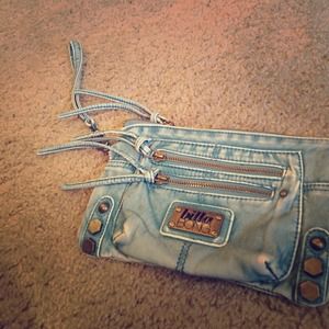Billabong wristlet