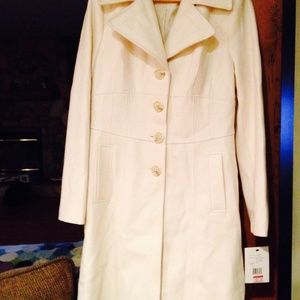 9 west size 8 women's coat.