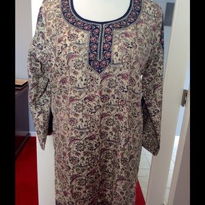 Tunic or beach cover up NWOT