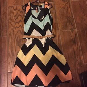 Chevron dress w/ gold belt
