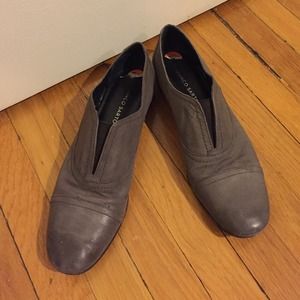 Gray leather flats