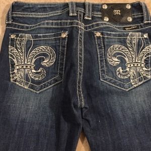 Like new Miss Me jeans! Super cute!