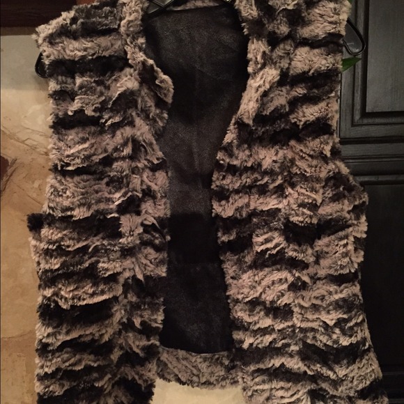 Faux fur vest