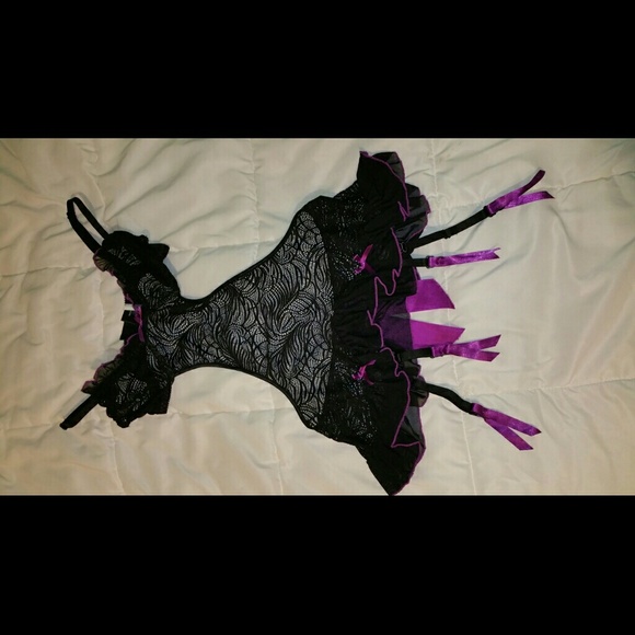 Frederick's of Hollywood Lingerie