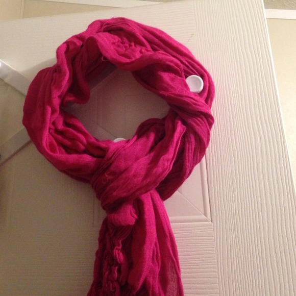 Scarf!