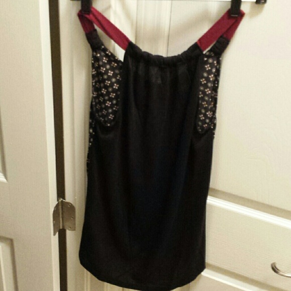 Black Tank - Picture 3 of 3