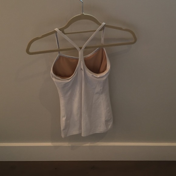 Lulemon power Y tank - Picture 2 of 2