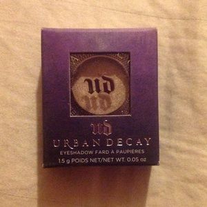 Authentic urban decay Verve eyeshadow