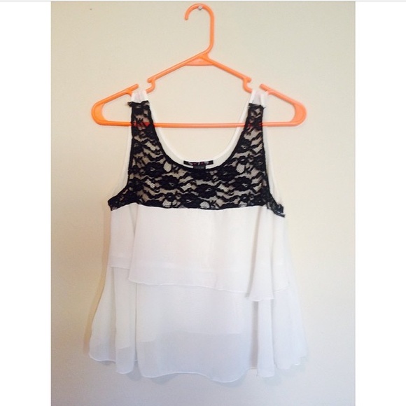 Two toned top - Picture 1 of 1