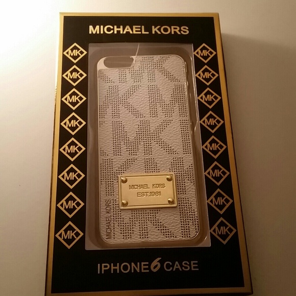 Michael Kors Accessories - MK iphone 6 case