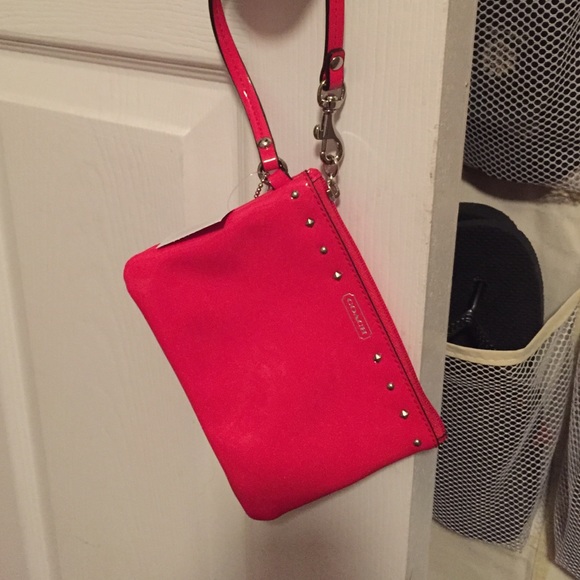 NWT Coach Studded Liquid Gloss Wristlet