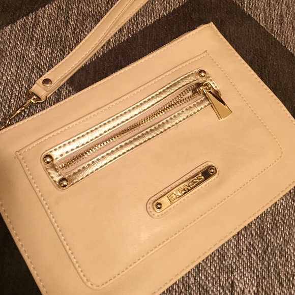 Express Clutches & Wallets - Express clutch