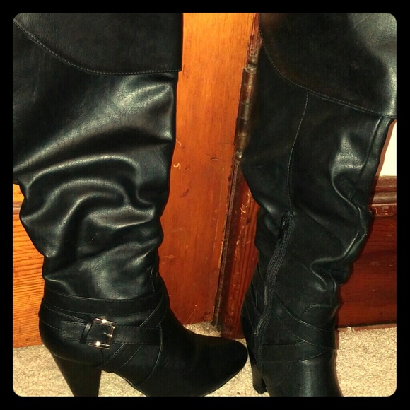 Long Boots (Hardly Worn, Excellent Condition)