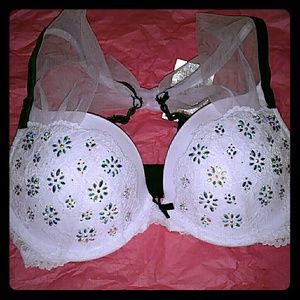 Victoria Secret BLINGED out bra