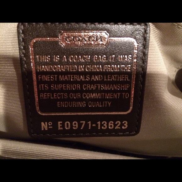 COACH Brown Art clutch purse new without tags - Picture 3 of 4