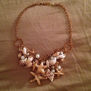 Beach theme necklace 🌴🐠