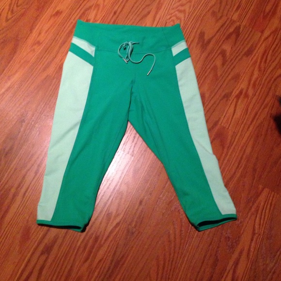 Lulu lemon workout pants. Size 2
