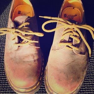 Doc Martens Dr Martens size 4 UK.