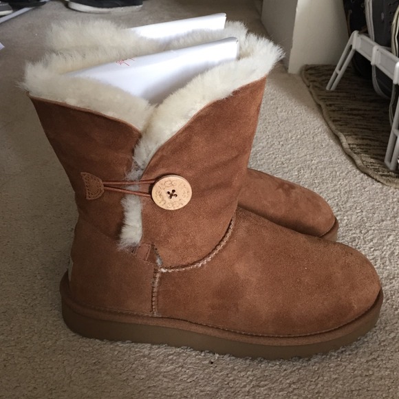 UGG Boots - Women's Bailey Button