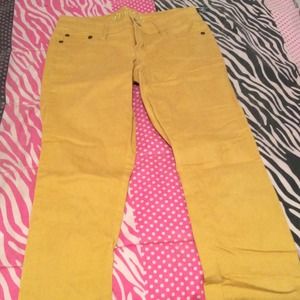 Skinny jeans