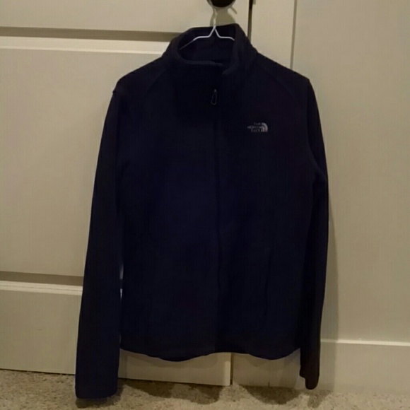 Black northface fleece