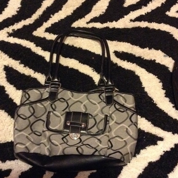 Grey and black purse UPDATED PRICE