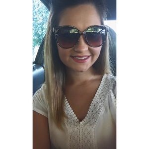 Meet Your Seller/Buyer 🎀