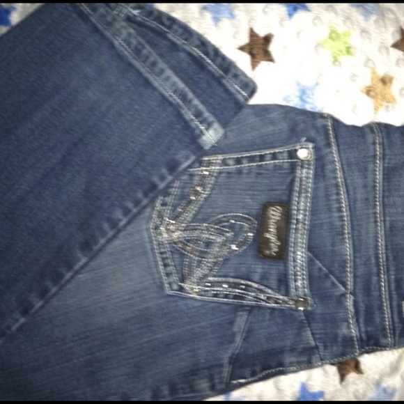 ❗️holding until Thursday ❗️Wrangler booty up