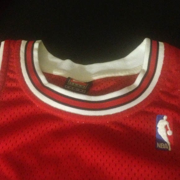 🏀AUTHENTIC NIKE AWAY PIPPEN BULLS JERSEY 🏀 - Picture 4 of 4