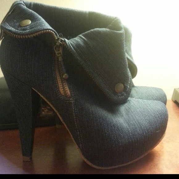 High heels botties