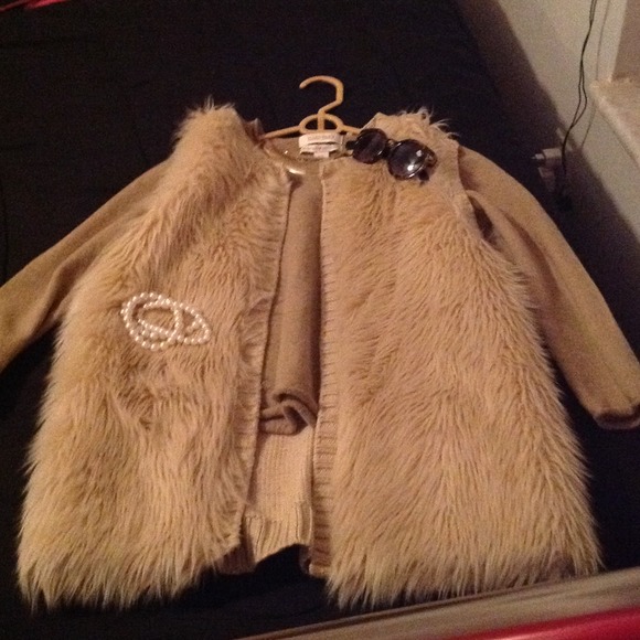 Light brown sweat shirt! - Picture 3 of 3