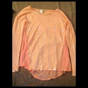 Daytrip Orange Shirt Size Small :)