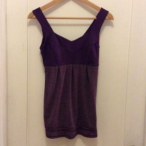 Lululemon top