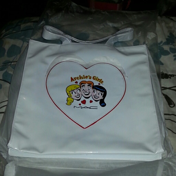 Archies girls mac bag