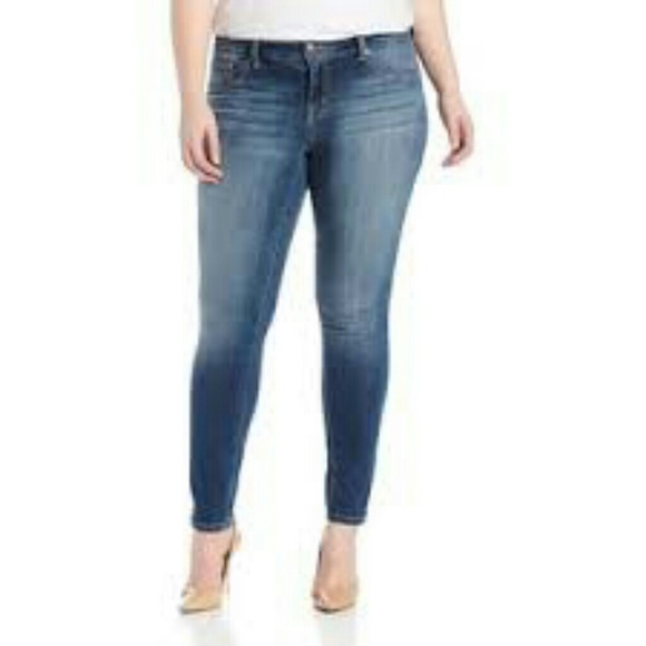Jessica Simpson skinny jeans