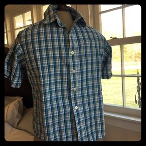 Shortsleeve buttondown shirt polo IZOD men boys