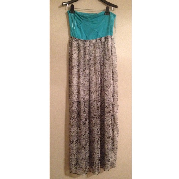 Light blue zebra black and white designed sundress