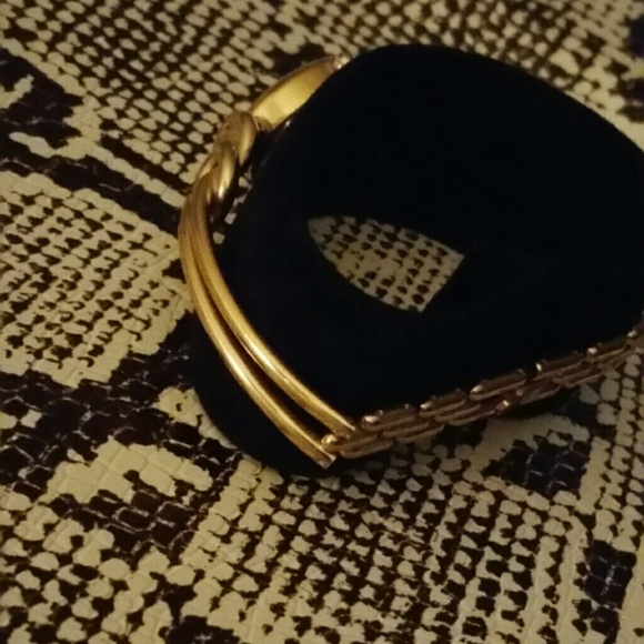 ⌚️Armitron Watch - Picture 3 of 4