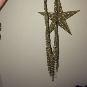 Gold chain necklace