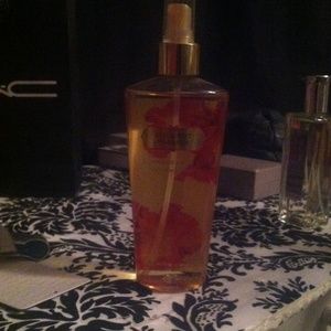 Victoria secret coconut passion perfume